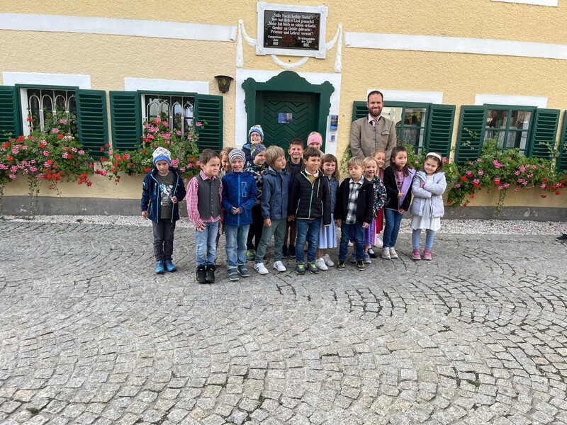 schulfoto 1.klasse mit vo